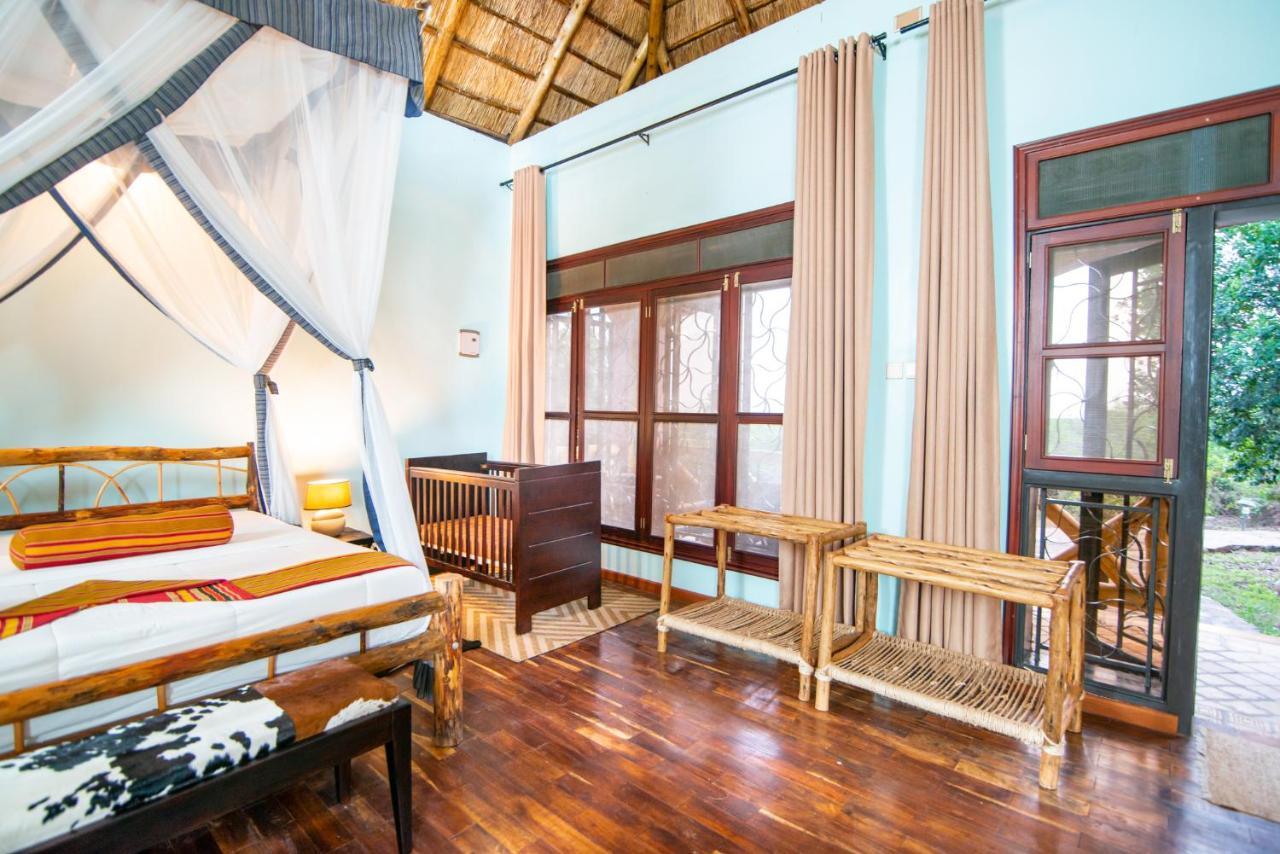Buffalo Safari Lodge Katunguru Eksteriør bilde
