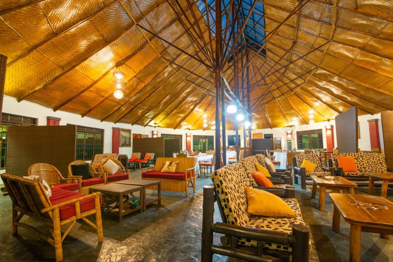 Buffalo Safari Lodge Katunguru Eksteriør bilde