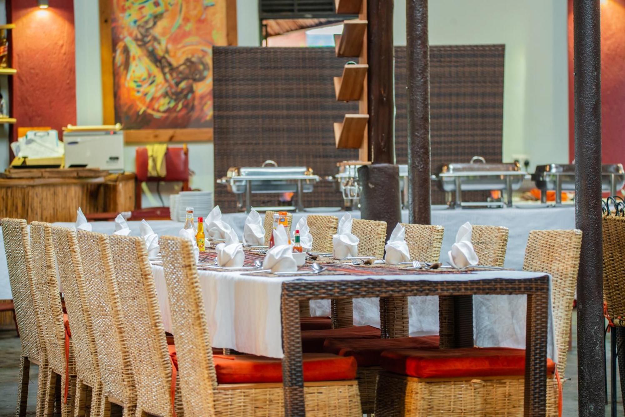 Buffalo Safari Lodge Katunguru Eksteriør bilde